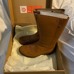 UGG Boots (new)